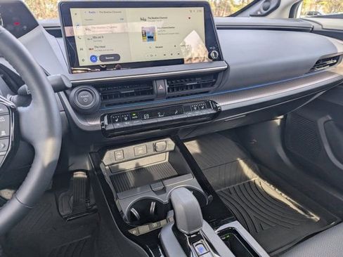 Used 2026 Toyota Prius Limited image 24