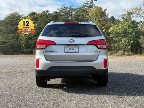 Used 2015 Kia Sorento LX image 56