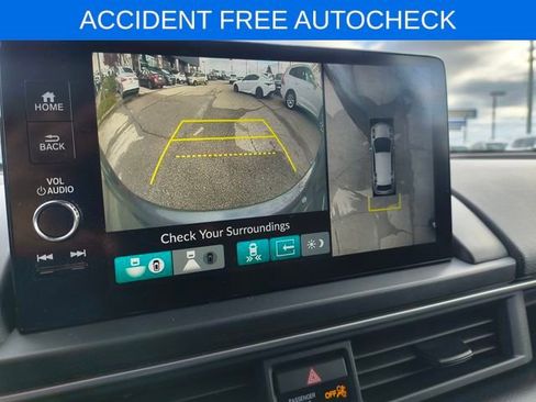 Used 2023 Honda Pilot Elite image 7