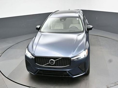 Used 2023 Volvo XC60 B5 Ultimate w/ Protection Package Premier image 18