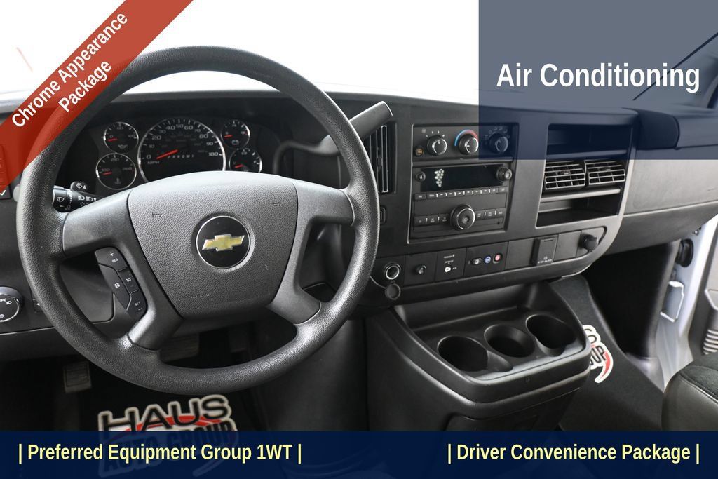 Used 2025 Chevrolet Express 2500 w/ Driver Convenience Package RWD image 4