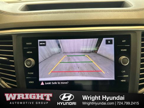 Used 2019 Volkswagen Atlas SE w/ Panoramic Sunroof Package image 27