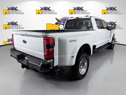Used 2024 Ford F450 Lariat w/ Camper Package image 5