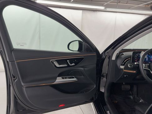 Certified 2025 Mercedes-Benz E 350 Sedan image 19