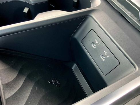 New 2025 Nissan Armada Platinum Reserve image 20