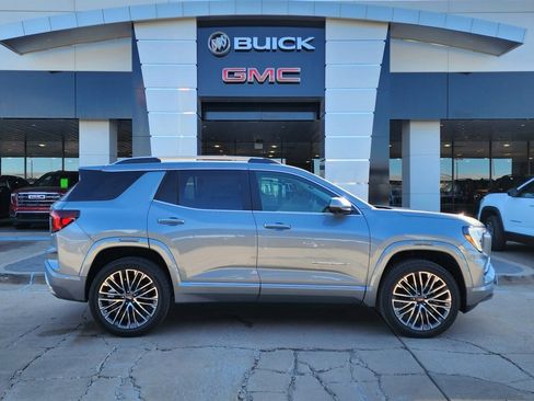 New 2026 GMC Terrain Denali image 3