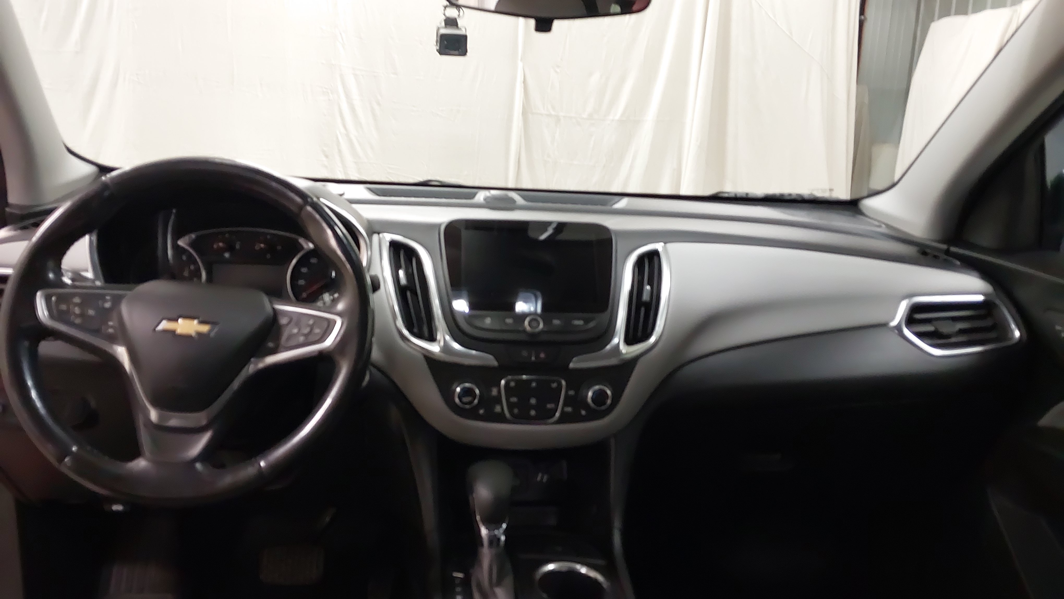 Used 2022 Chevrolet Equinox LT FWD image 17