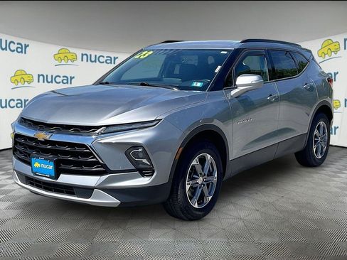 Used 2023 Chevrolet Blazer LT AWD/4WD image 3