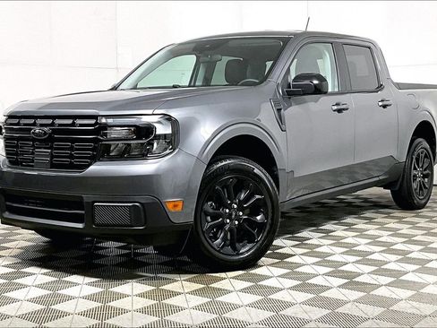 Used 2024 Ford Maverick Lariat w/ Black Appearance Package image 2