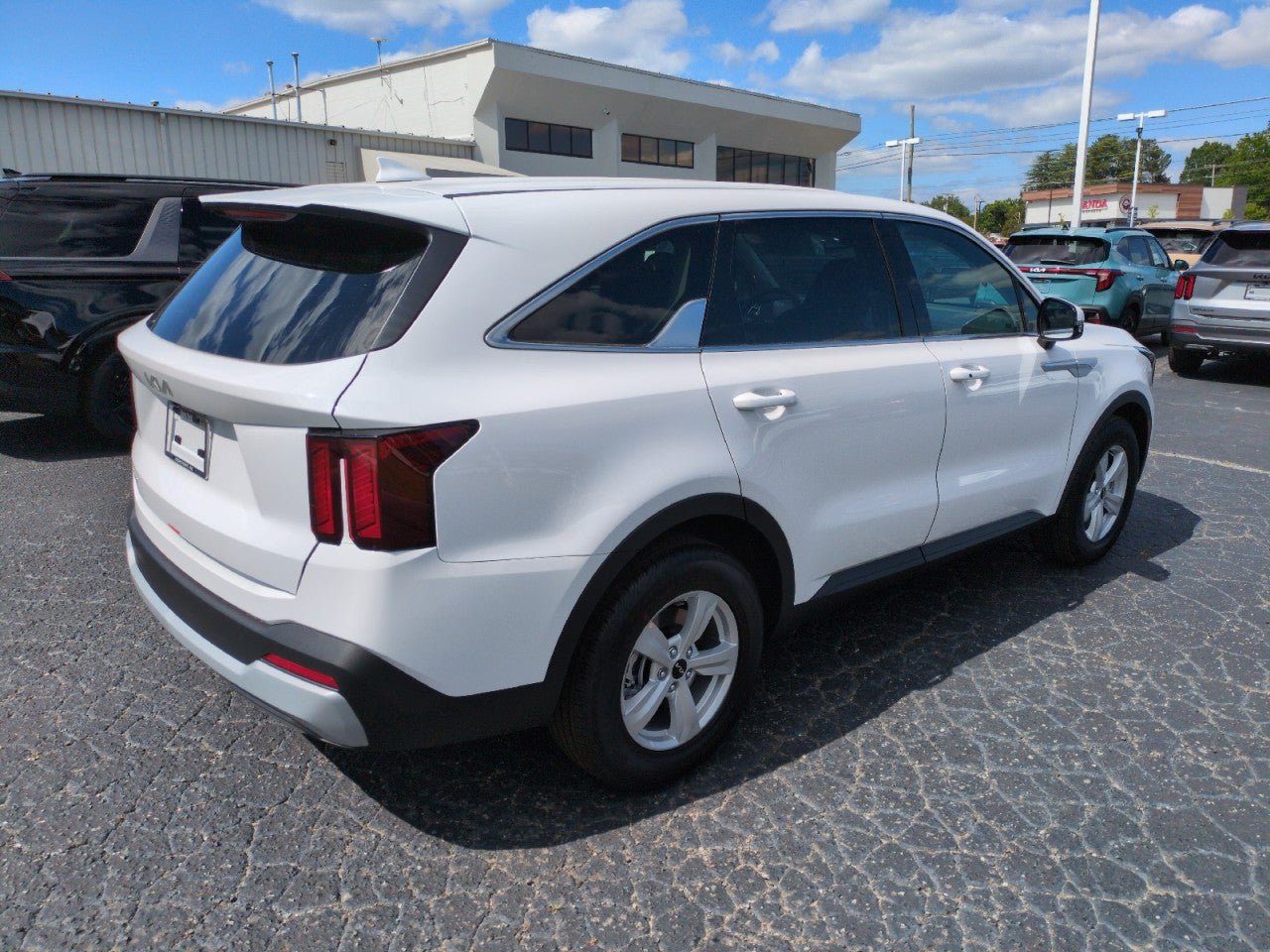 New 2026 Kia Sorento LX FWD image 7