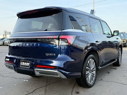 Used 2025 INFINITI QX80 Sensory AWD/4WD image 8