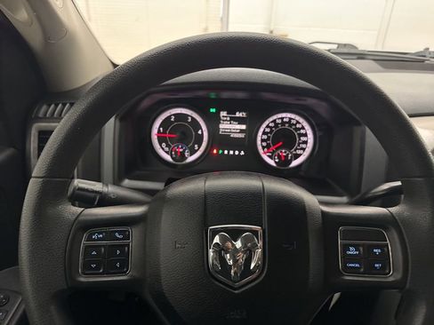 Used 2018 RAM 3500 Tradesman w/ Chrome Appearance Group image 13