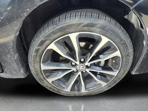 Used 2019 Toyota Corolla SE w/ Carpet Mat Package (TMS) image 8