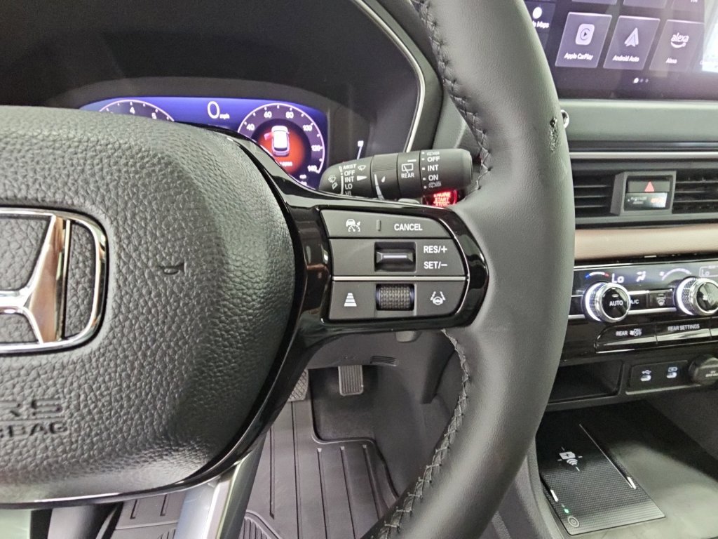New 2026 Honda Pilot Touring image 27