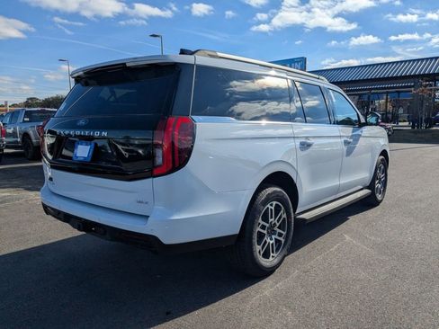 New 2025 Ford Expedition Max Active image 4