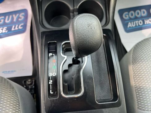 Used 2015 Toyota Tacoma 4x4 Access Cab w/ Convenience Package image 12