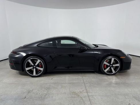 New 2026 Porsche 911 Carrera 4S image 8