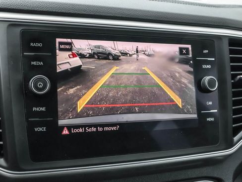 Used 2018 Volkswagen Atlas SE image 6