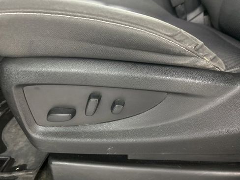 Used 2018 Chevrolet Silverado 1500 LT w/ All Star Edition image 9