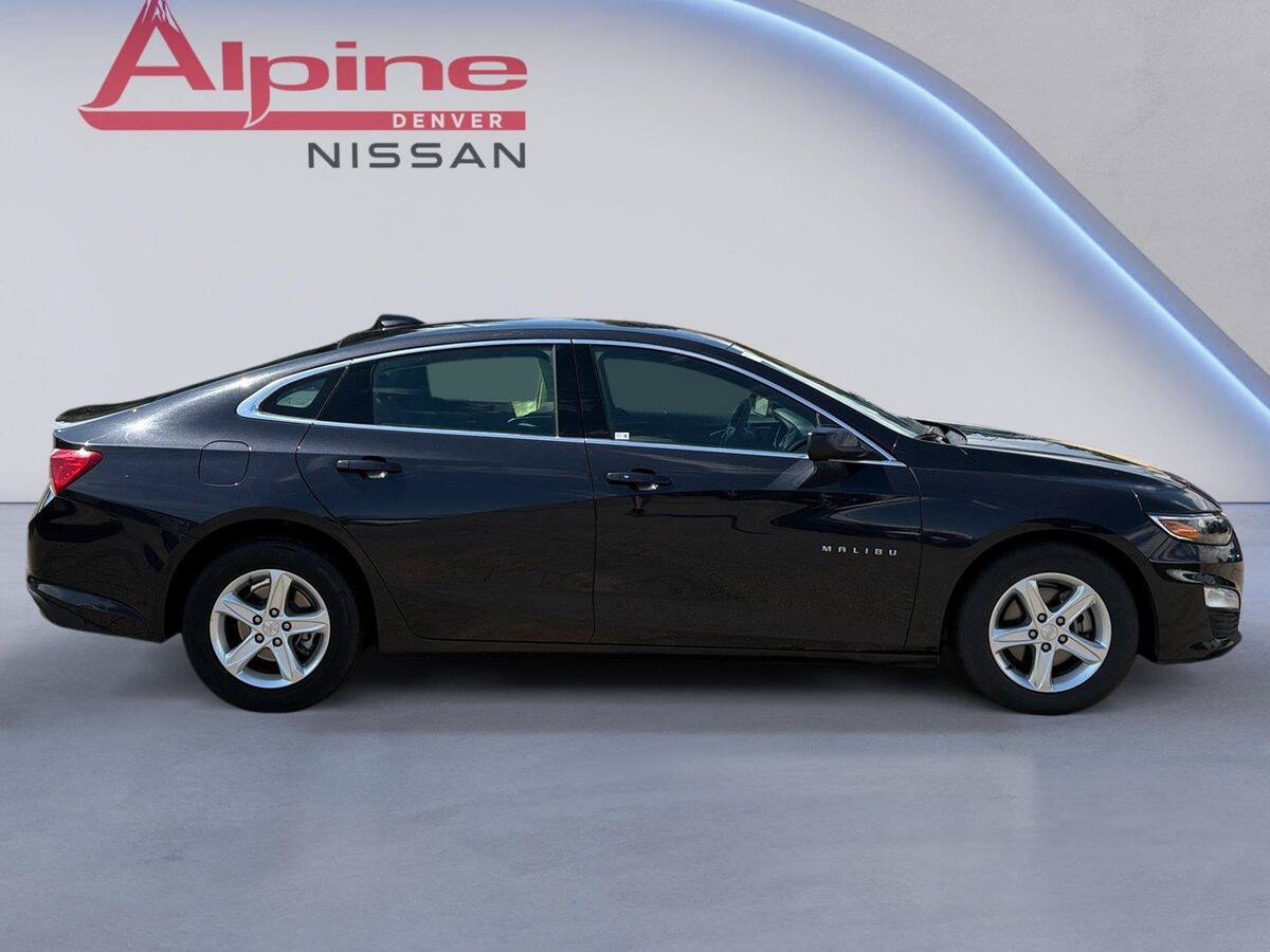 Used 2023 Chevrolet Malibu LT w/ Driver Confidence Package FWD image 6