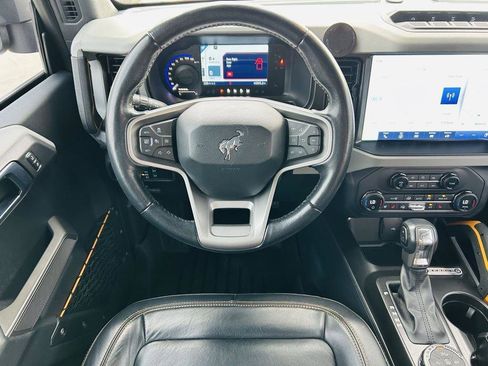 Used 2021 Ford Bronco Badlands image 15