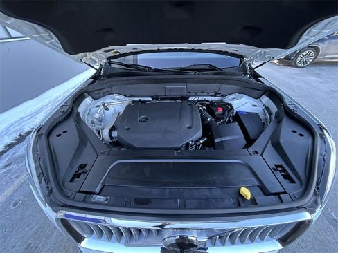 Certified 2024 Volvo XC90 B6 Plus w/ Protection Package Premier image 14