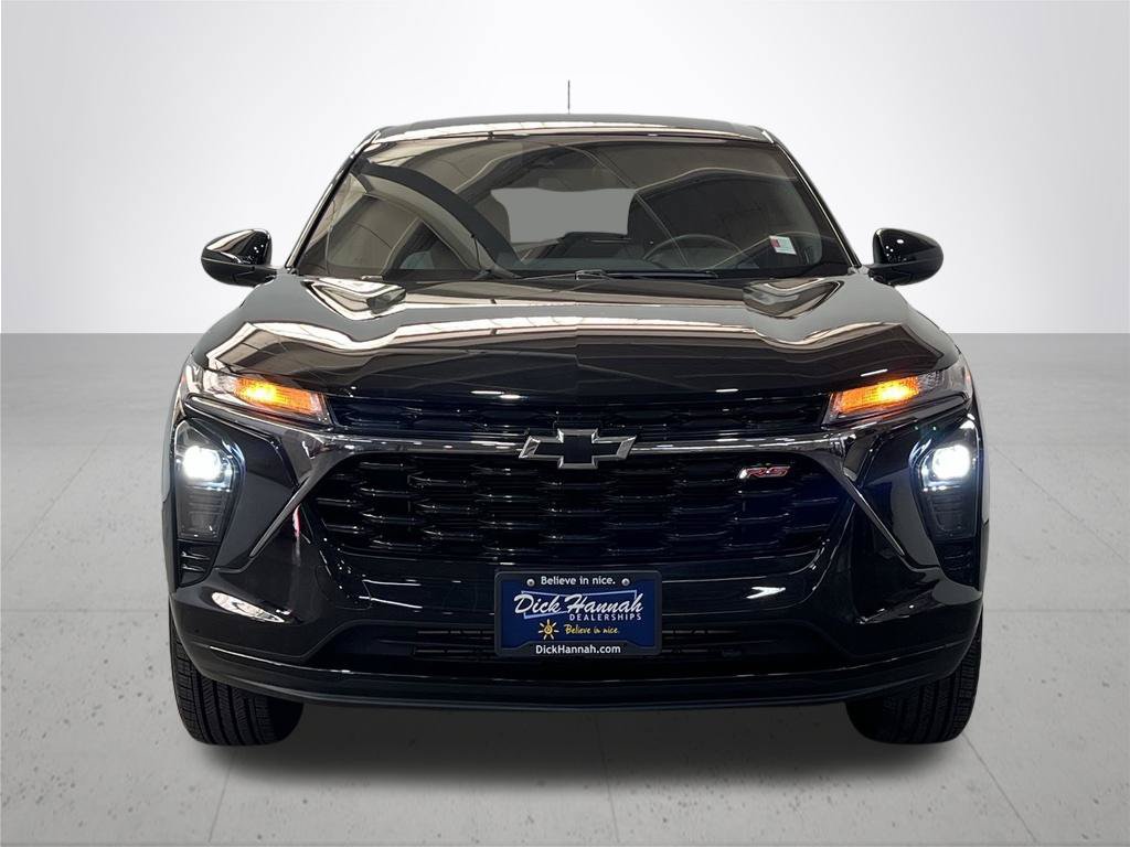Certified 2025 Chevrolet Trax RS w/ Driver Confidence Package FWD image 4