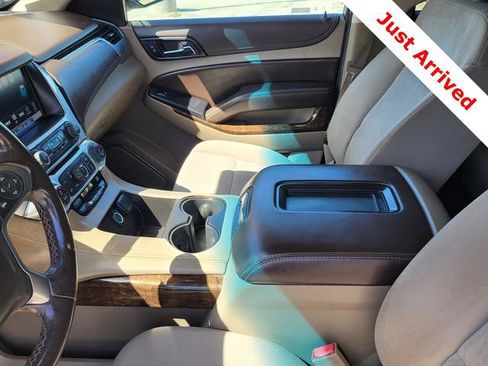 Used 2016 Chevrolet Suburban LS w/ Enhanced Driver Alert Package image 10