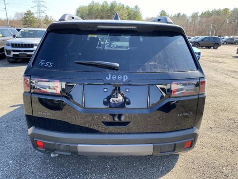 New 2026 Jeep Cherokee Laredo image 4