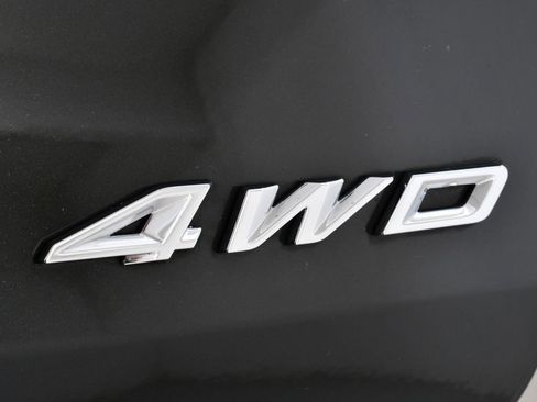 Used 2023 Ford Explorer XLT w/ Equipment Group 202A image 22