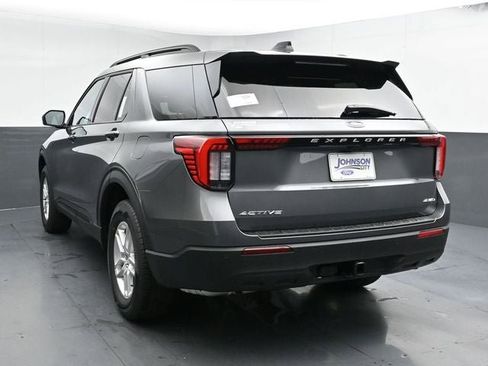 New 2026 Ford Explorer Active image 8