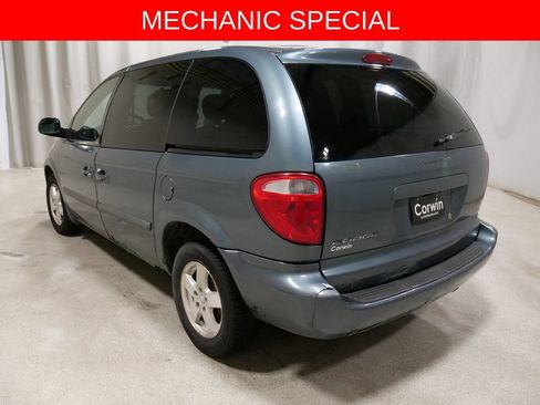 Used 2007 Dodge Caravan SXT w/ Popular Equipment Group I FWD image 13