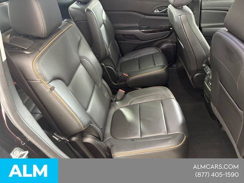 Used 2023 GMC Acadia AT4 AWD/4WD image 18