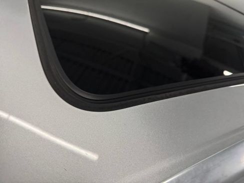 Used 2019 Cadillac XT4 Premium Luxury AWD/4WD image 22