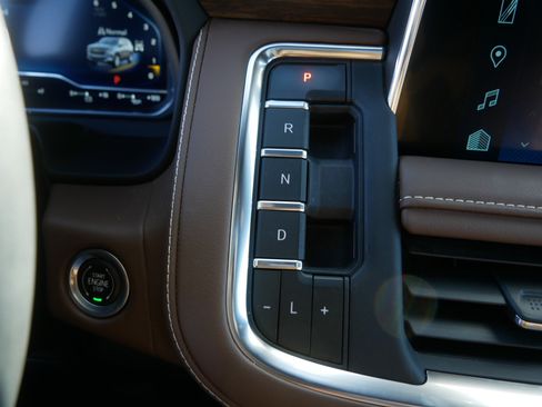 Used 2023 Chevrolet Tahoe High Country w/ Premium Package 2 image 30