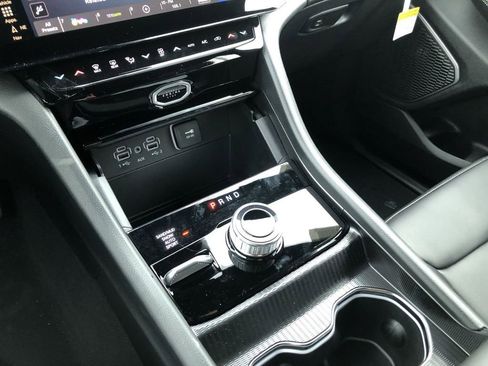 New 2026 Jeep Grand Cherokee L Limited AWD/4WD image 28