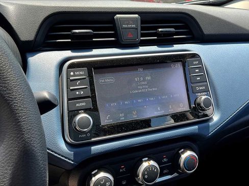 Used 2025 Nissan Versa SV w/ Trunk Package FWD image 13