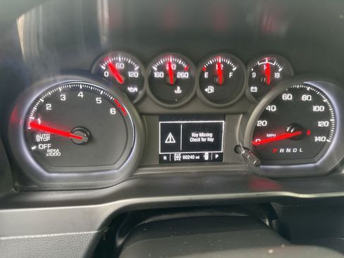 Used 2022 Chevrolet Silverado 1500 Custom AWD/4WD image 17