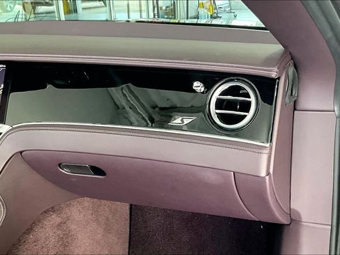 Used 2023 Bentley Continental GT S image 19