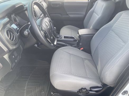 Used 2021 Toyota Tacoma SR image 20