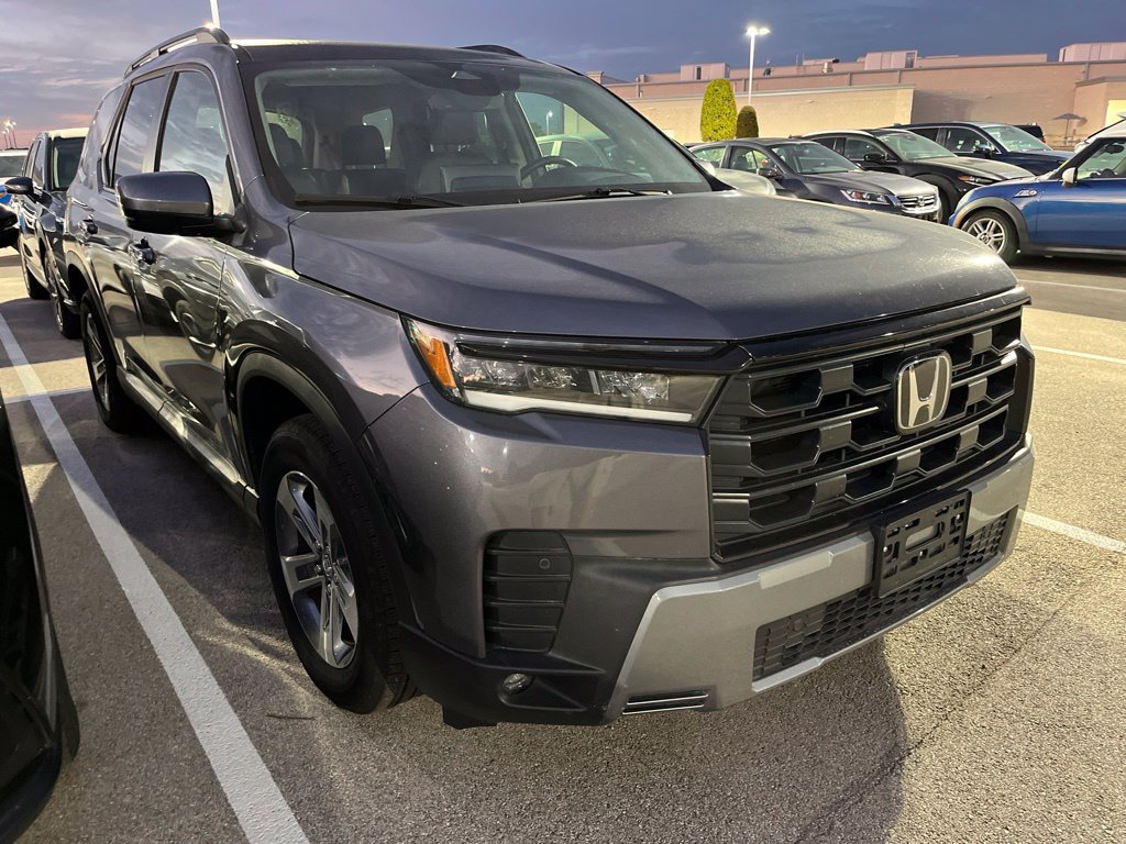 Used 2026 Honda Pilot EX-L image 2