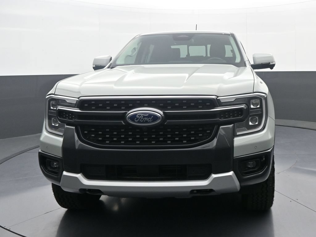 Used 2024 Ford Ranger Lariat w/ FX4 Off-Road Package AWD/4WD image 2