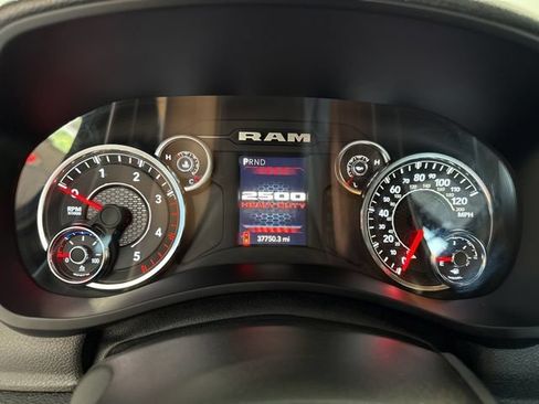 Used 2024 RAM 2500 Tradesman AWD/4WD image 32