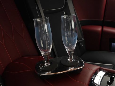 Used 2020 Rolls-Royce Ghost RWD image 40