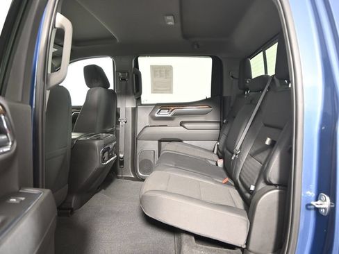 Used 2024 GMC Sierra 1500 Elevation w/ Preferred Package AWD/4WD image 17