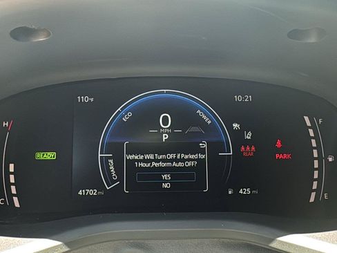 Used 2026 Toyota Camry SE FWD image 15
