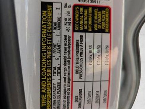 Used 2020 Toyota Tacoma TRD Off-Road image 14