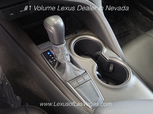 Used 2024 Toyota Camry SE w/ Convenience Package FWD image 34