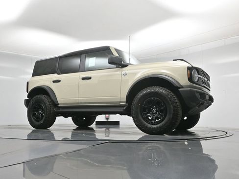 New 2026 Ford Bronco Outer Banks w/ Sasquatch Package image 47