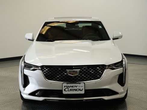 Used 2023 Cadillac CT4 Premium Luxury image 2